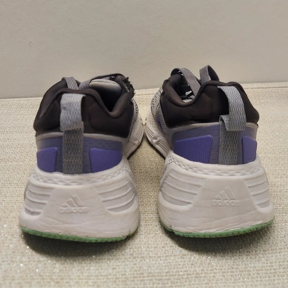 adidas questar running